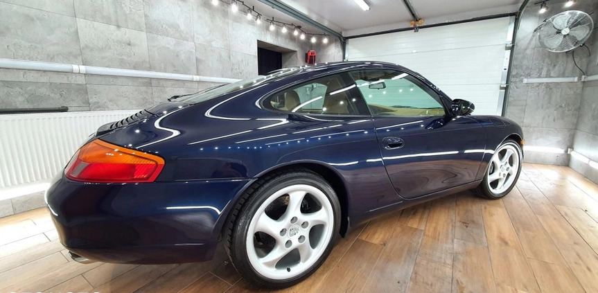 Porsche 911 cena 117900 przebieg: 219000, rok produkcji 1998 z Elbląg małe 326